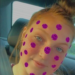 Meet your Posher, Laurence